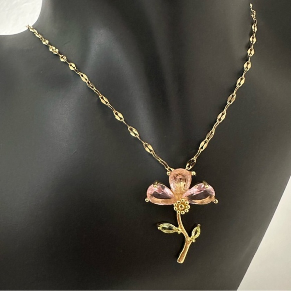 Gold Plated Leaf‎ Flower Pendant Necklace